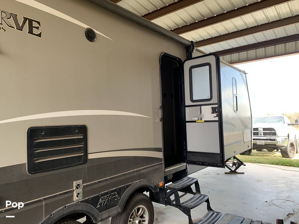 2017 Crossroads Rezerve RTZ34RL in bowie TX