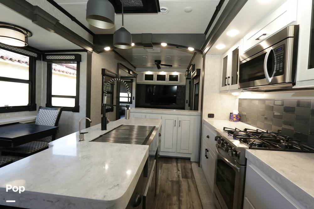 2022 Redwood Rv Redwood 4150RD in whitefish MT