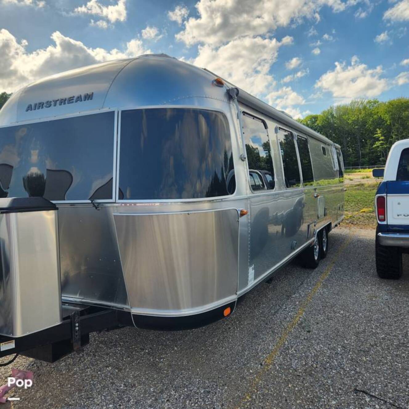 A photo of this 2018 Airstream Classic 30RB - Twin