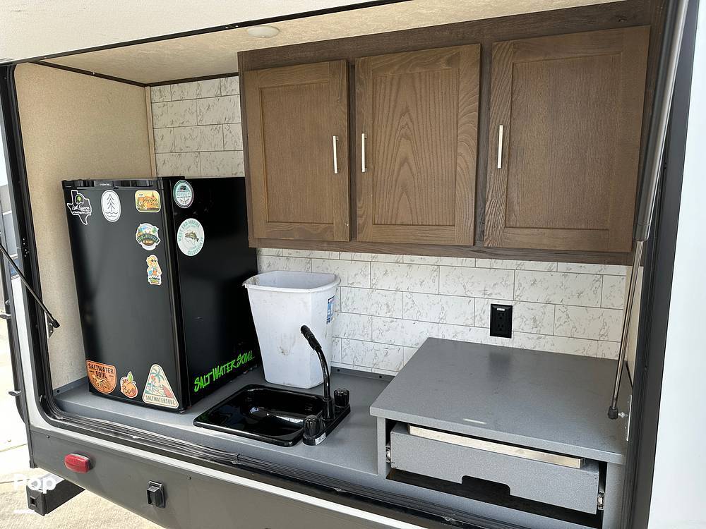 2019 Forest River Hemisphere 300BH in baytown TX