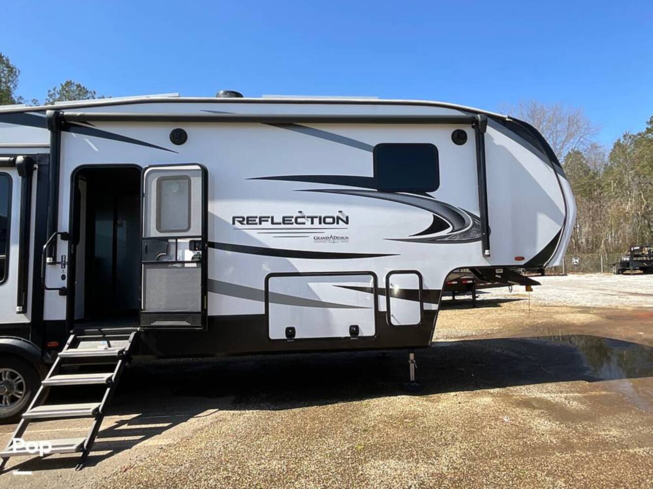 A photo of this 2022 Grand Design Reflection 337RLS