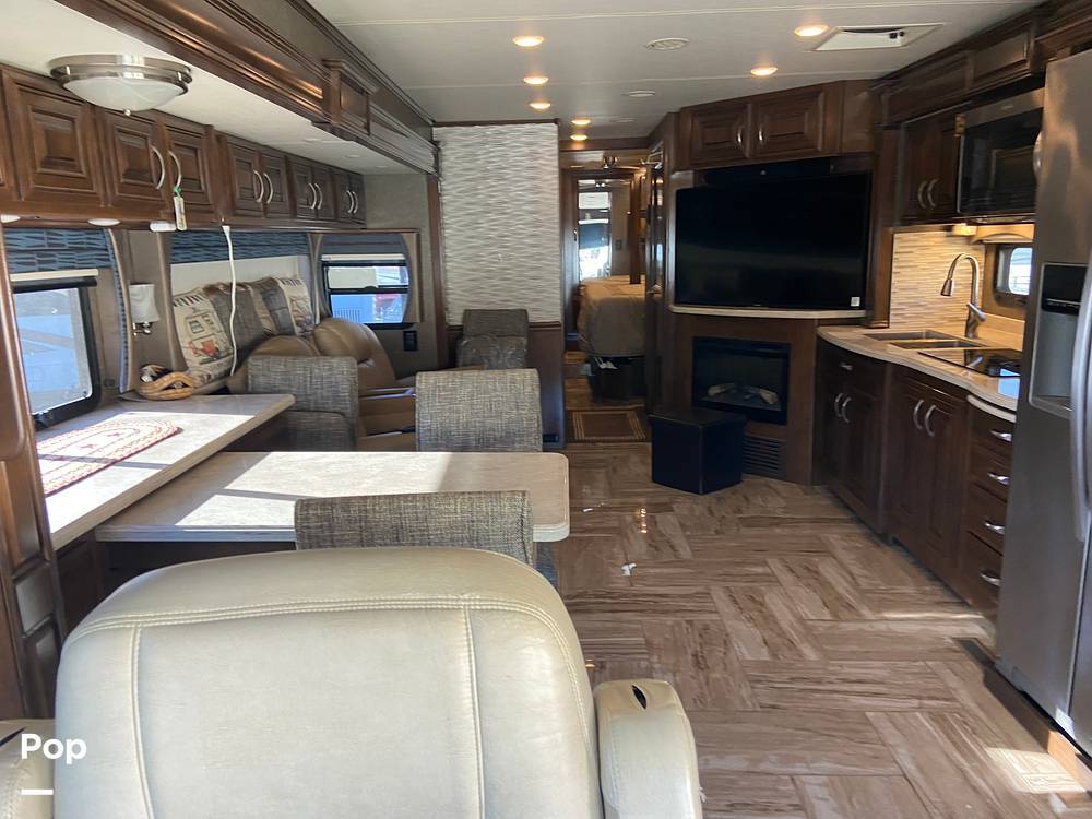 2017 Thor Motor Coach Venetian G36 in port saint lucie FL
