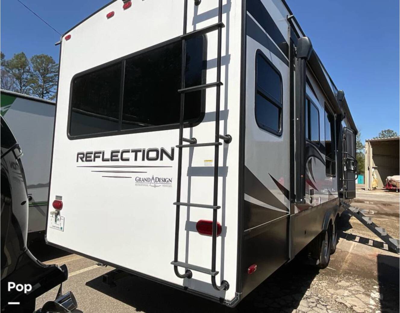 A photo of this 2022 Grand Design Reflection 337RLS