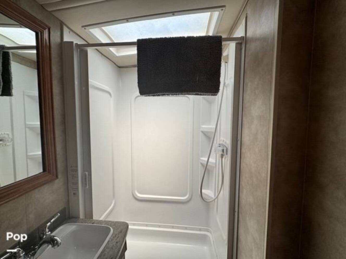 A photo of this 2019 Winnebago Vista 27PE