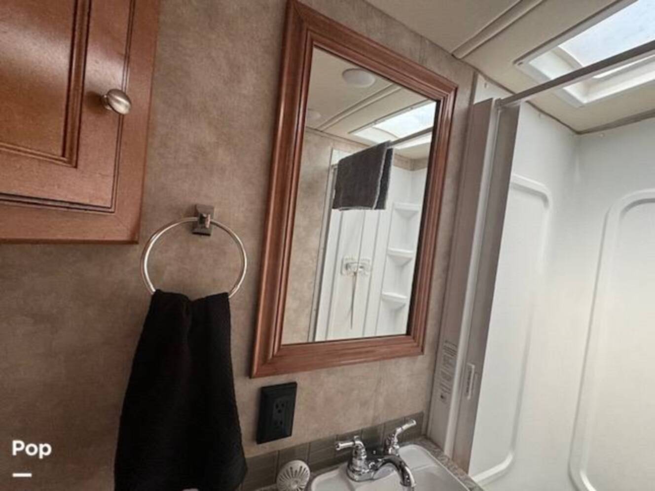 A photo of this 2019 Winnebago Vista 27PE