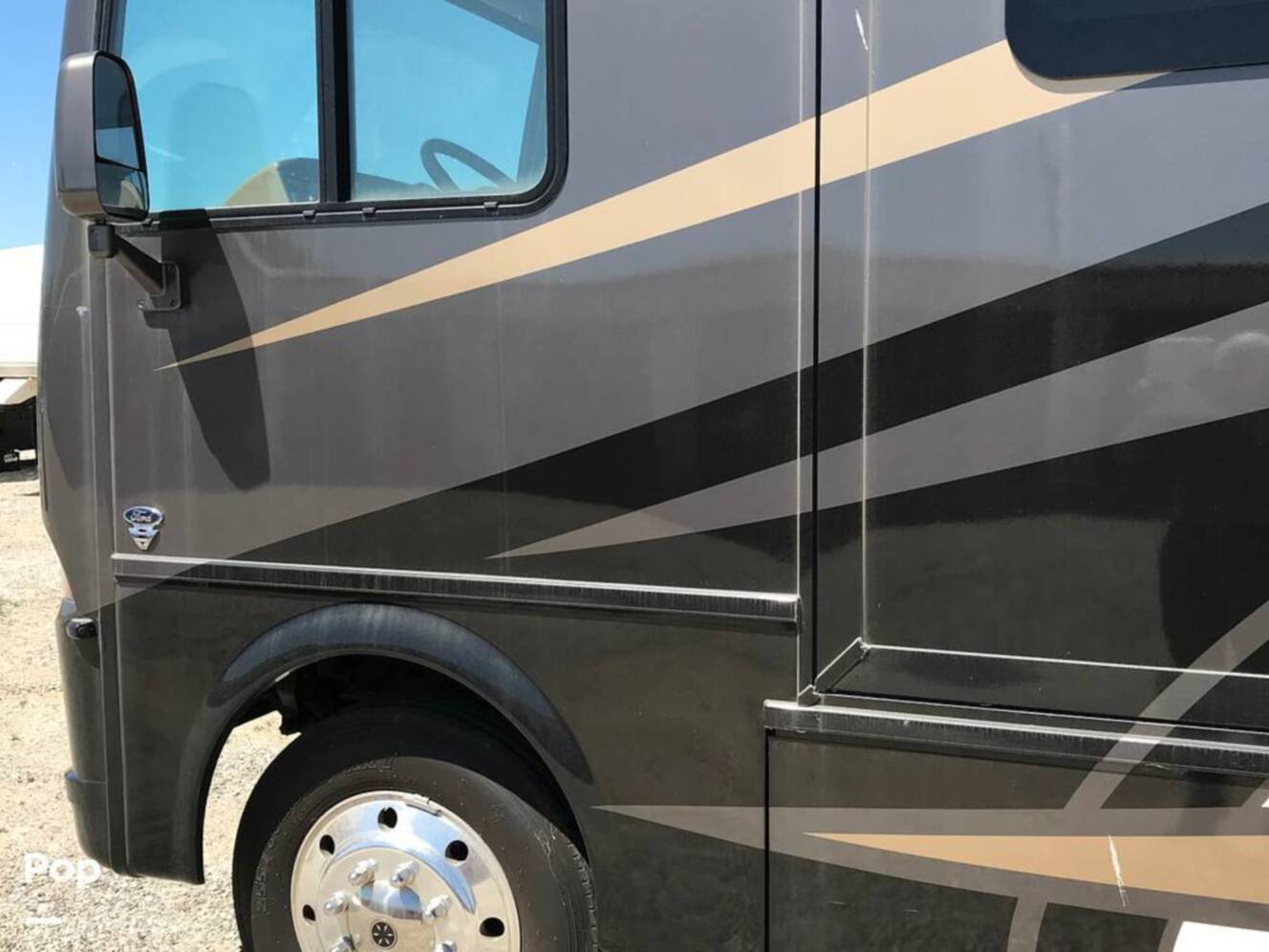 A photo of this 2021 Newmar Bay Star 3626