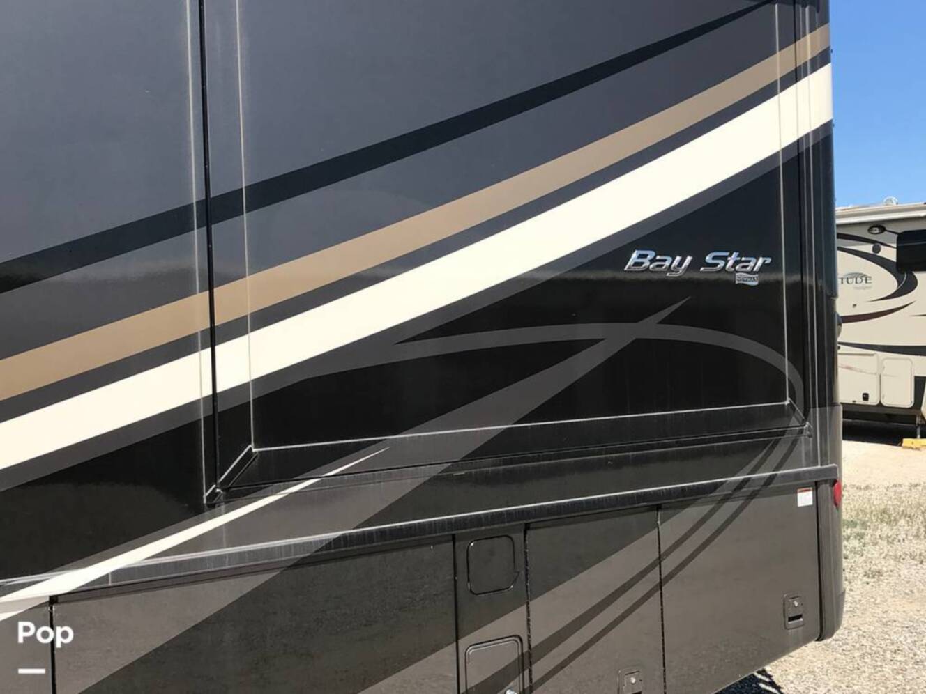 A photo of this 2021 Newmar Bay Star 3626