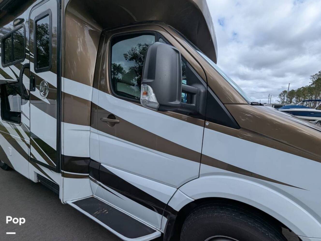 A photo of this 2018 Tiffin Wayfarer 24BW