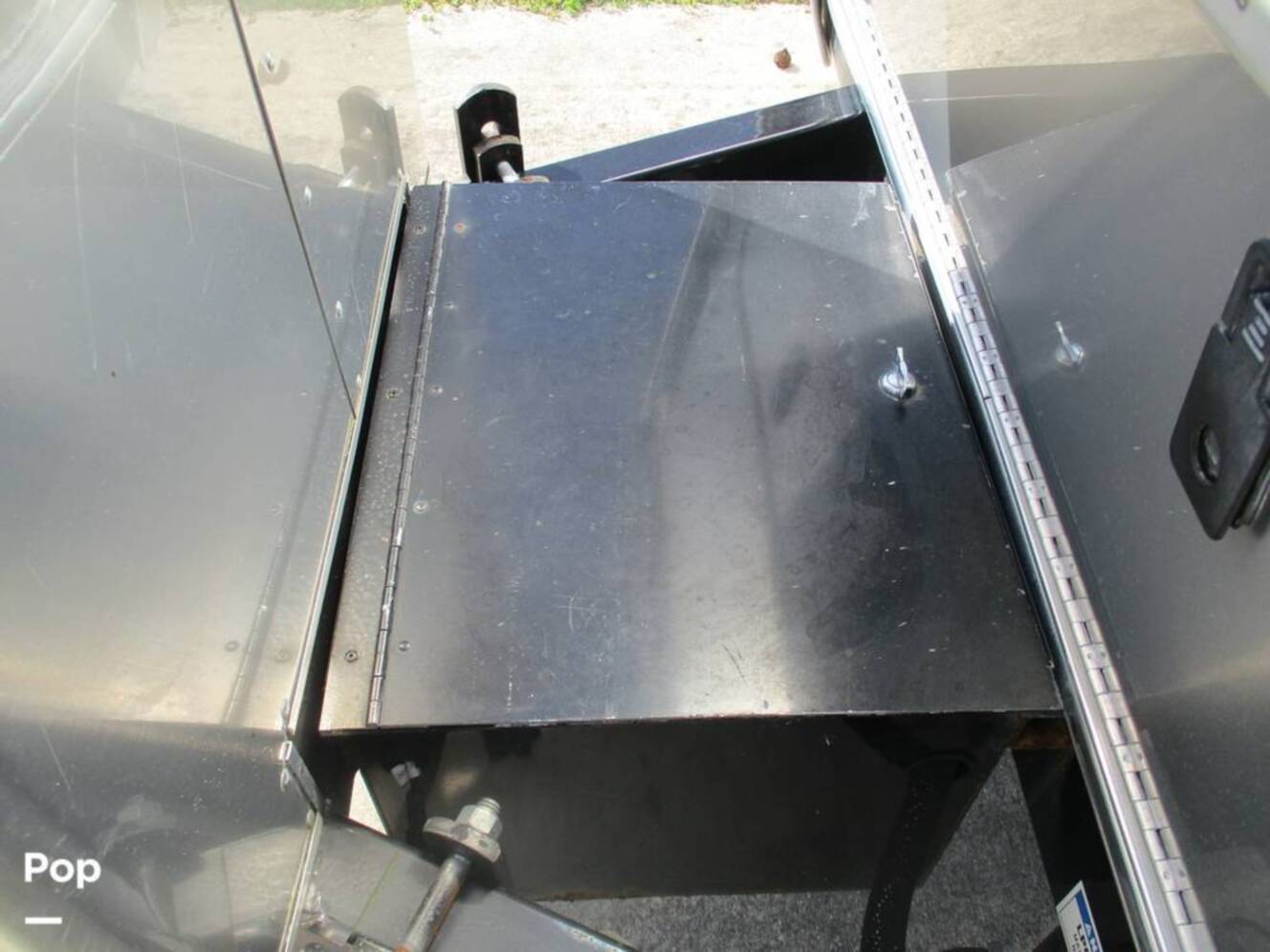 A photo of this 2018 Airstream Airstream International Signature 27FB