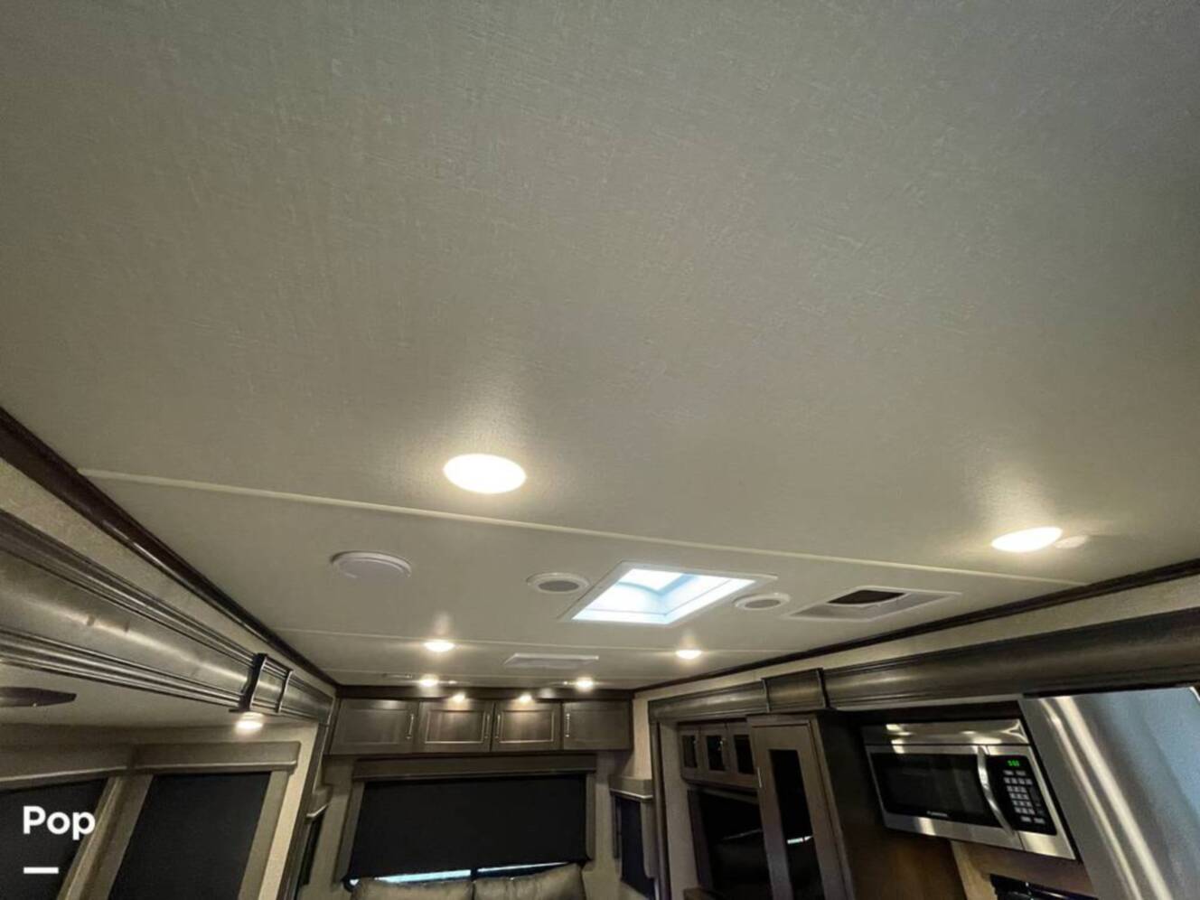 A photo of this 2022 Grand Design Reflection 315RLTS