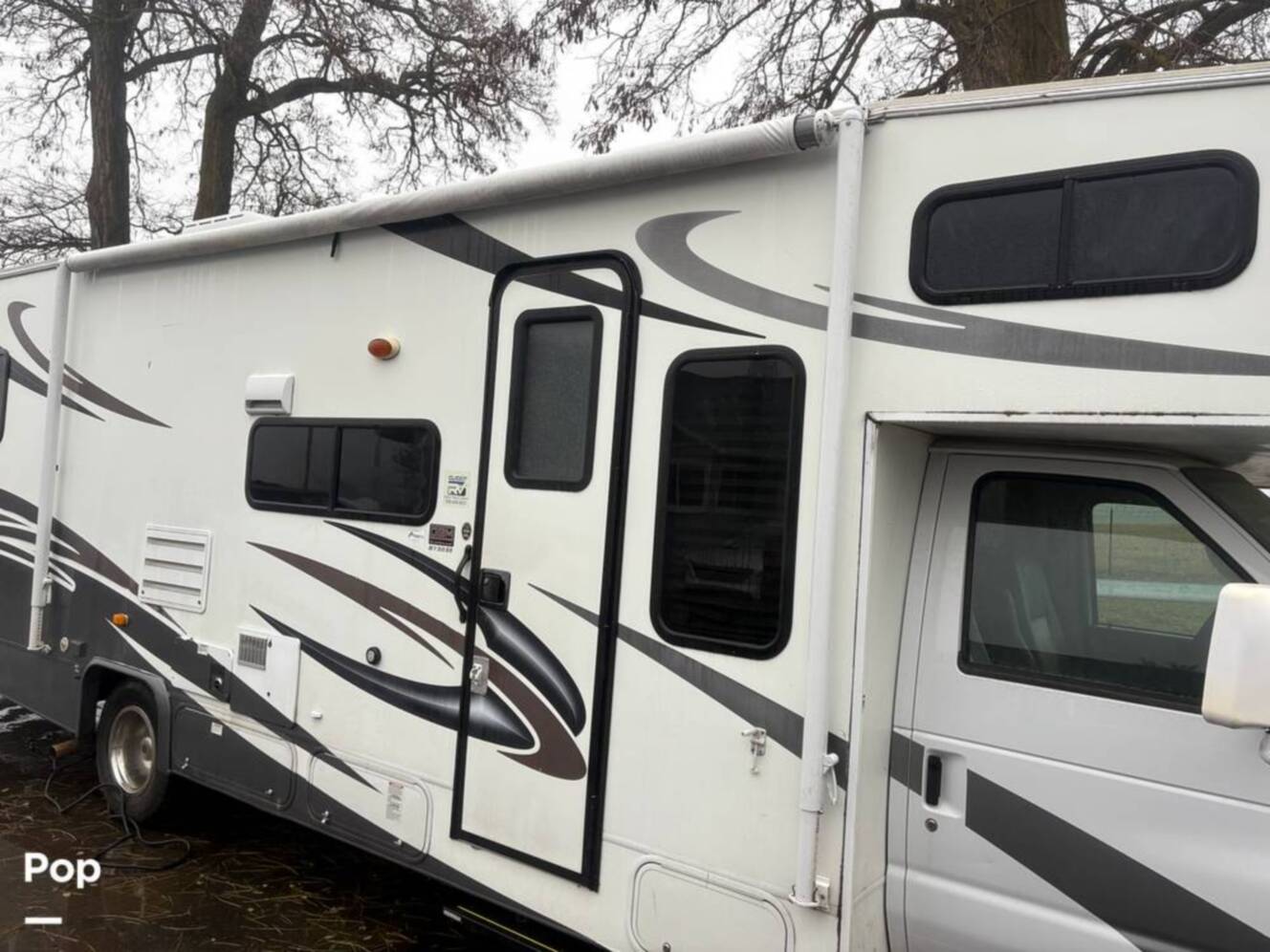 A photo of this 2009 Georgie Boy Maverick 315SS