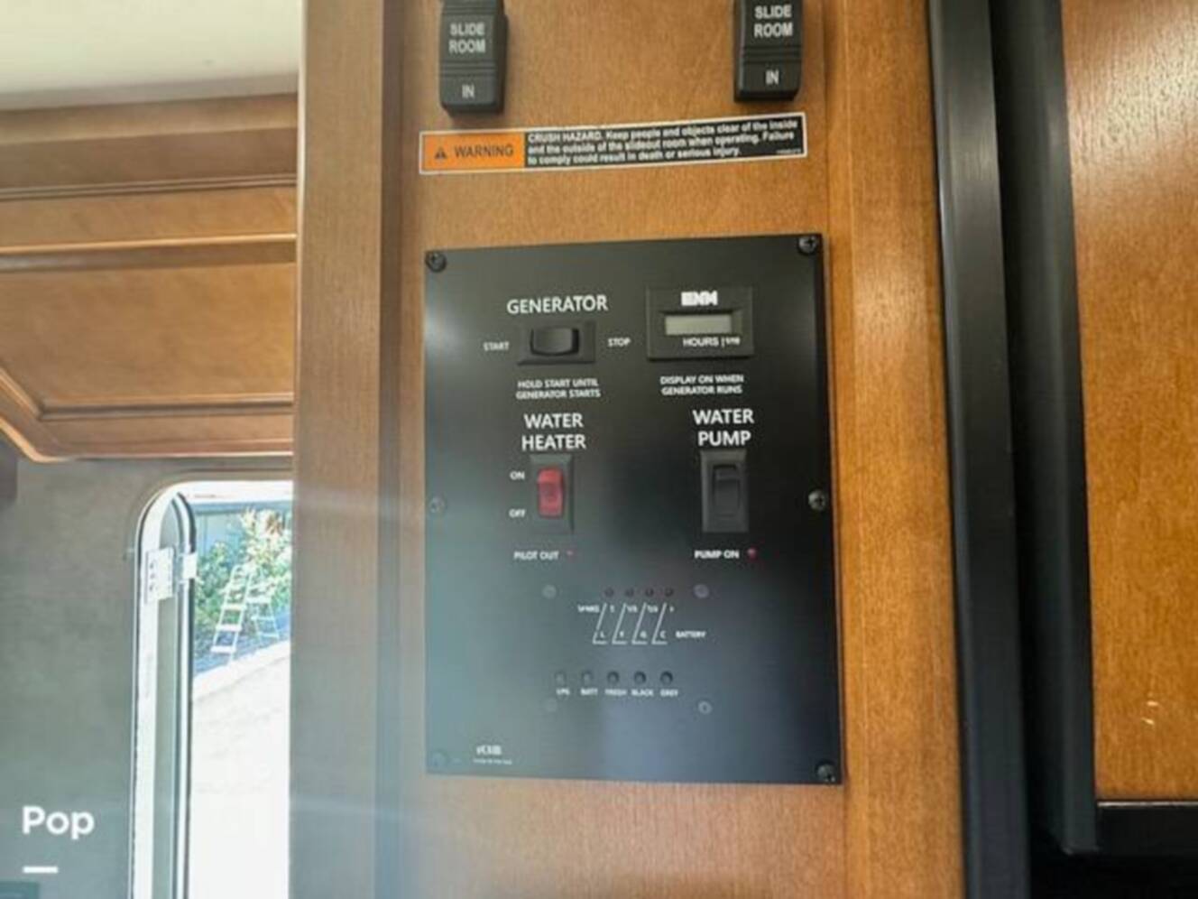 A photo of this 2019 Winnebago Vista 27PE