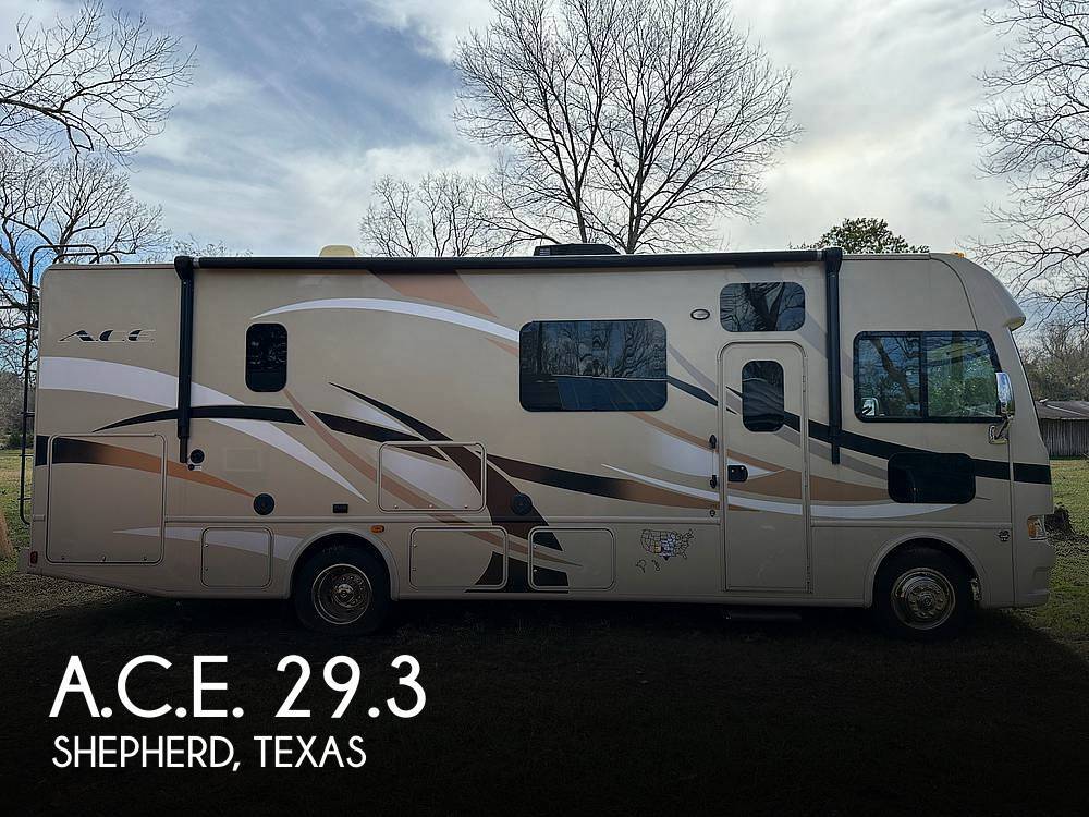 2015 Thor Motor Coach A.C.E. 29.3 in shepherd TX