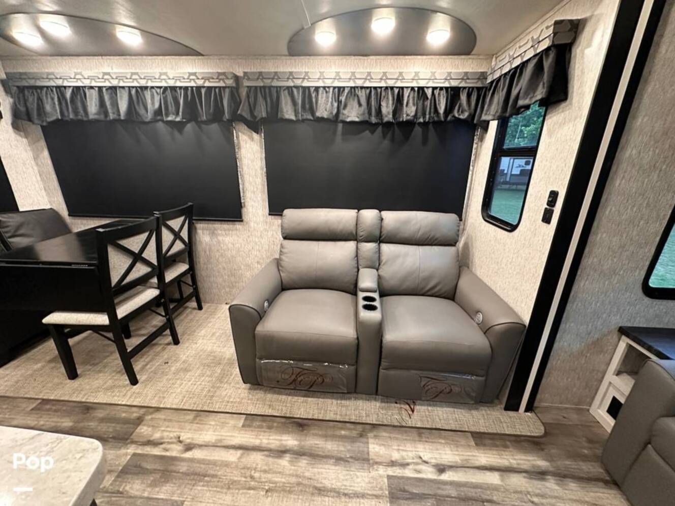 A photo of this 2022 Crossroads Hampton 374BAR