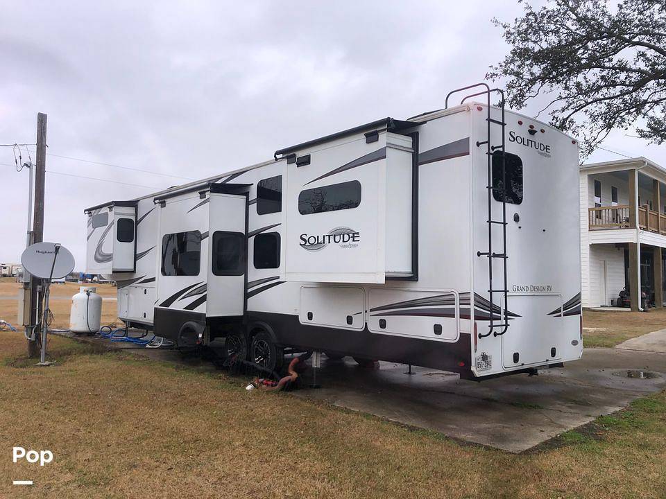 2021 Grand Design Solitude ST390RK-R in hackberry LA