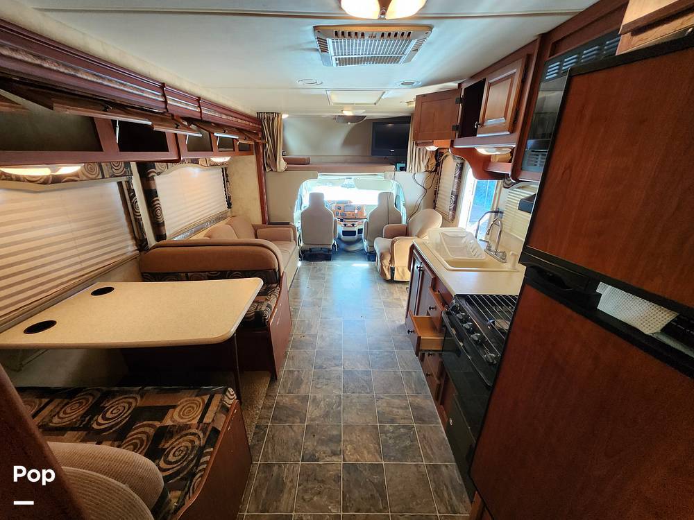 2012 Thor Motor Coach Freedom Elite 31R in north augusta SC