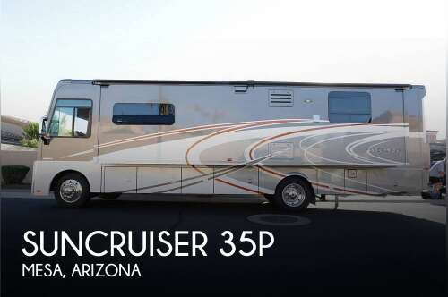 2017 Winnebago Suncruiser 35P in mesa AZ
