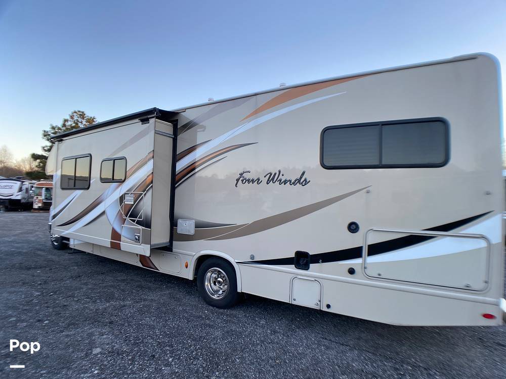 2018 Thor Motor Coach Four Winds 30D in auburn GA