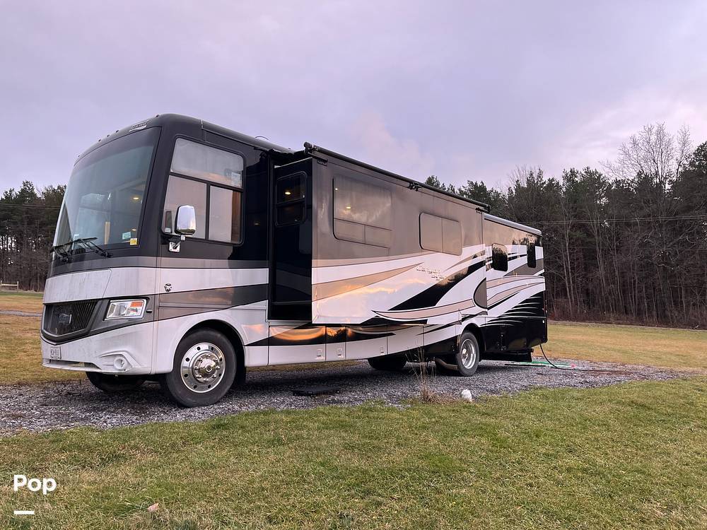 2017 Newmar Canyon Star 3710 in hemlock NY