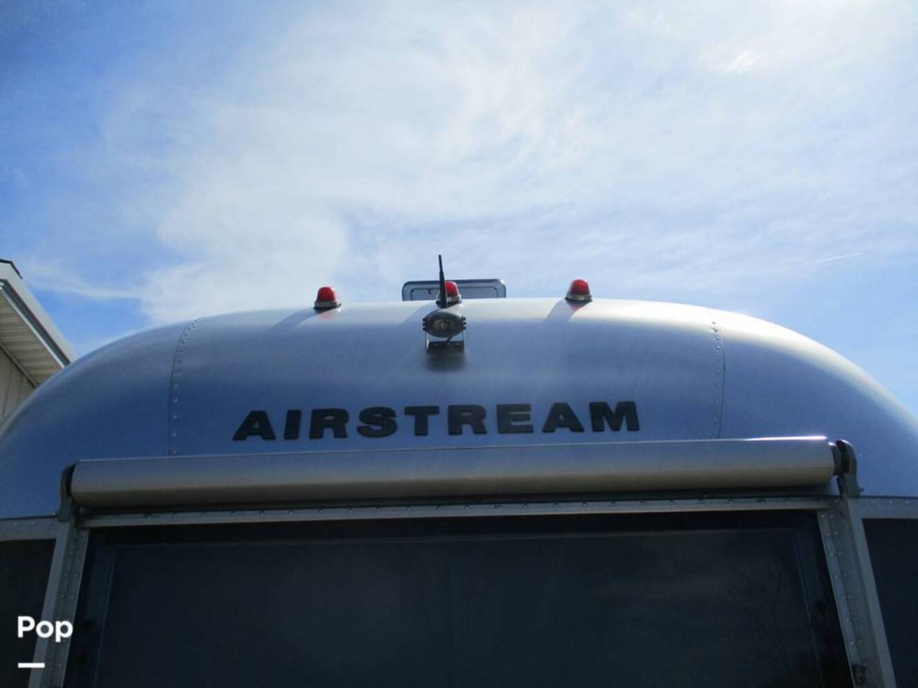 A photo of this 2018 Airstream Airstream International Signature 27FB