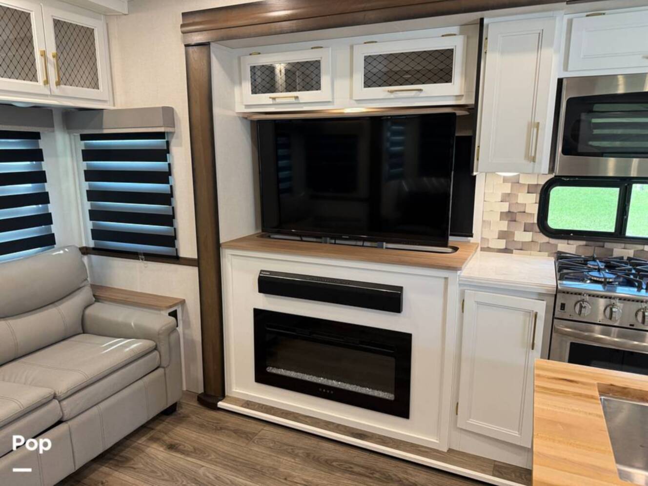 A photo of this 2022 Prime Time Crusader Lite 335RLP