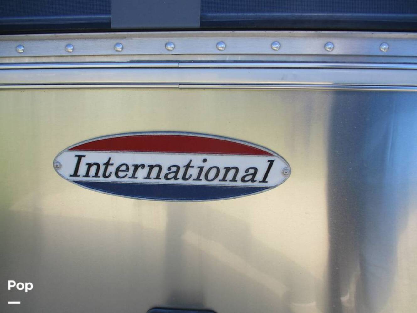 A photo of this 2018 Airstream Airstream International Signature 27FB