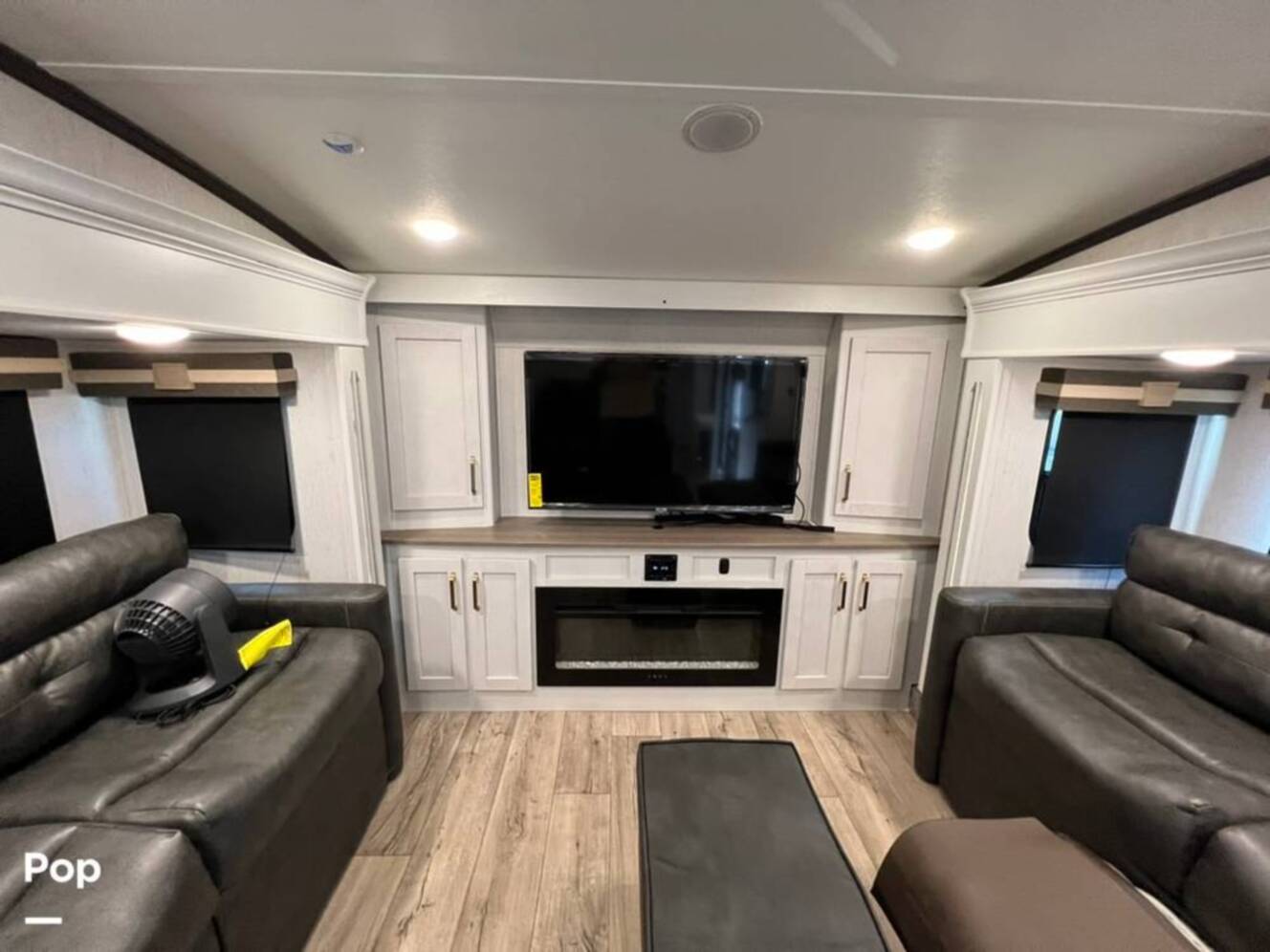 A photo of this 2022 Dutchmen Astoria 3803FLP