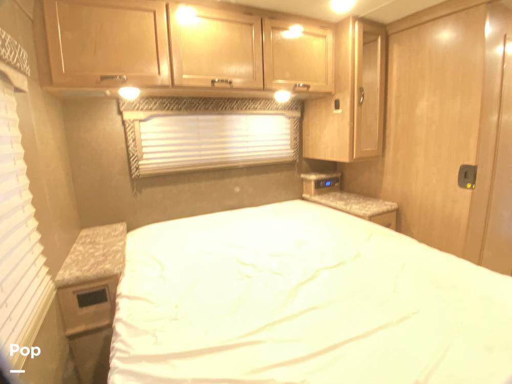 2018 Thor Motor Coach Four Winds 30D in auburn GA