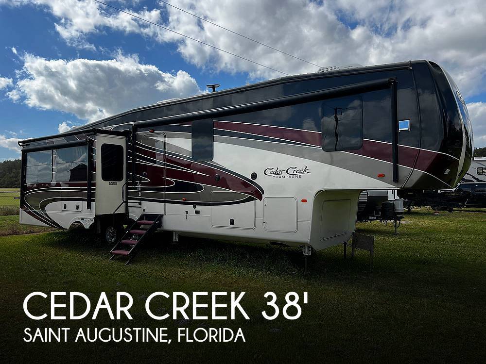 2019 Forest River Cedar Creek Champagne 38EL RV