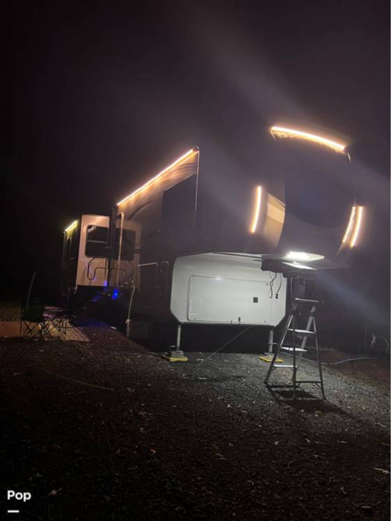 A photo of this 2019 Jayco Pinnacle 36SSWS