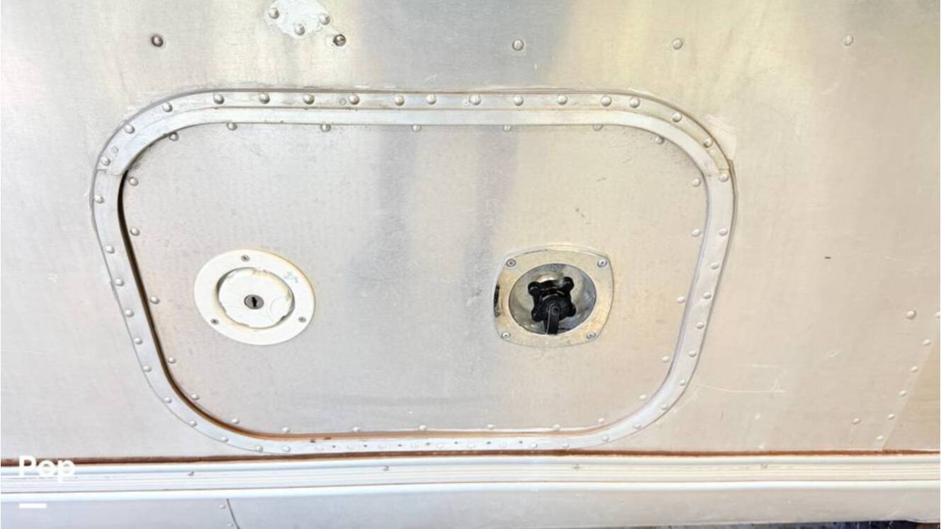 A photo of this 1973 Airstream Sovereign 31