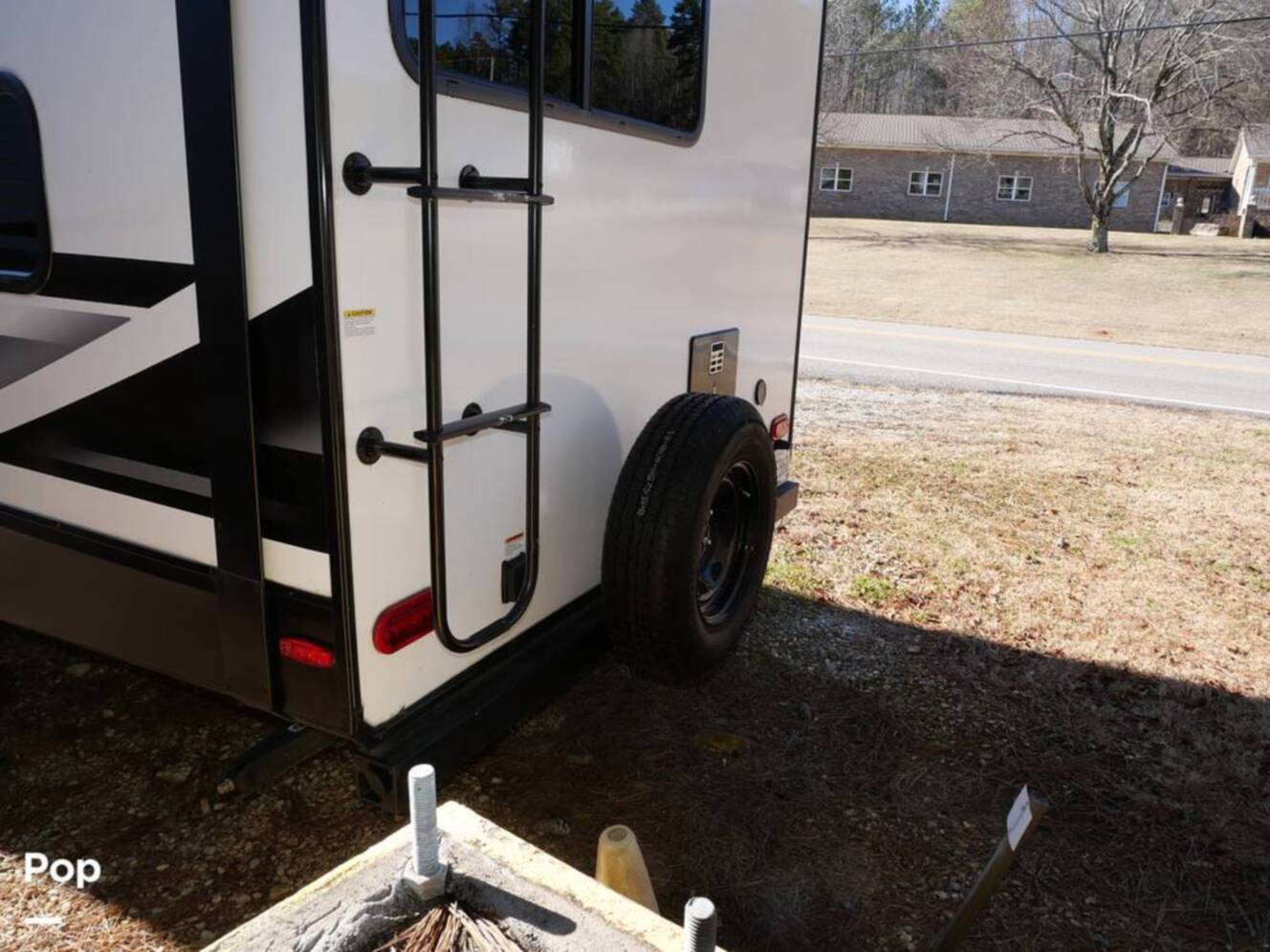 A photo of this 2022 Grand Design Imagine 3250BH