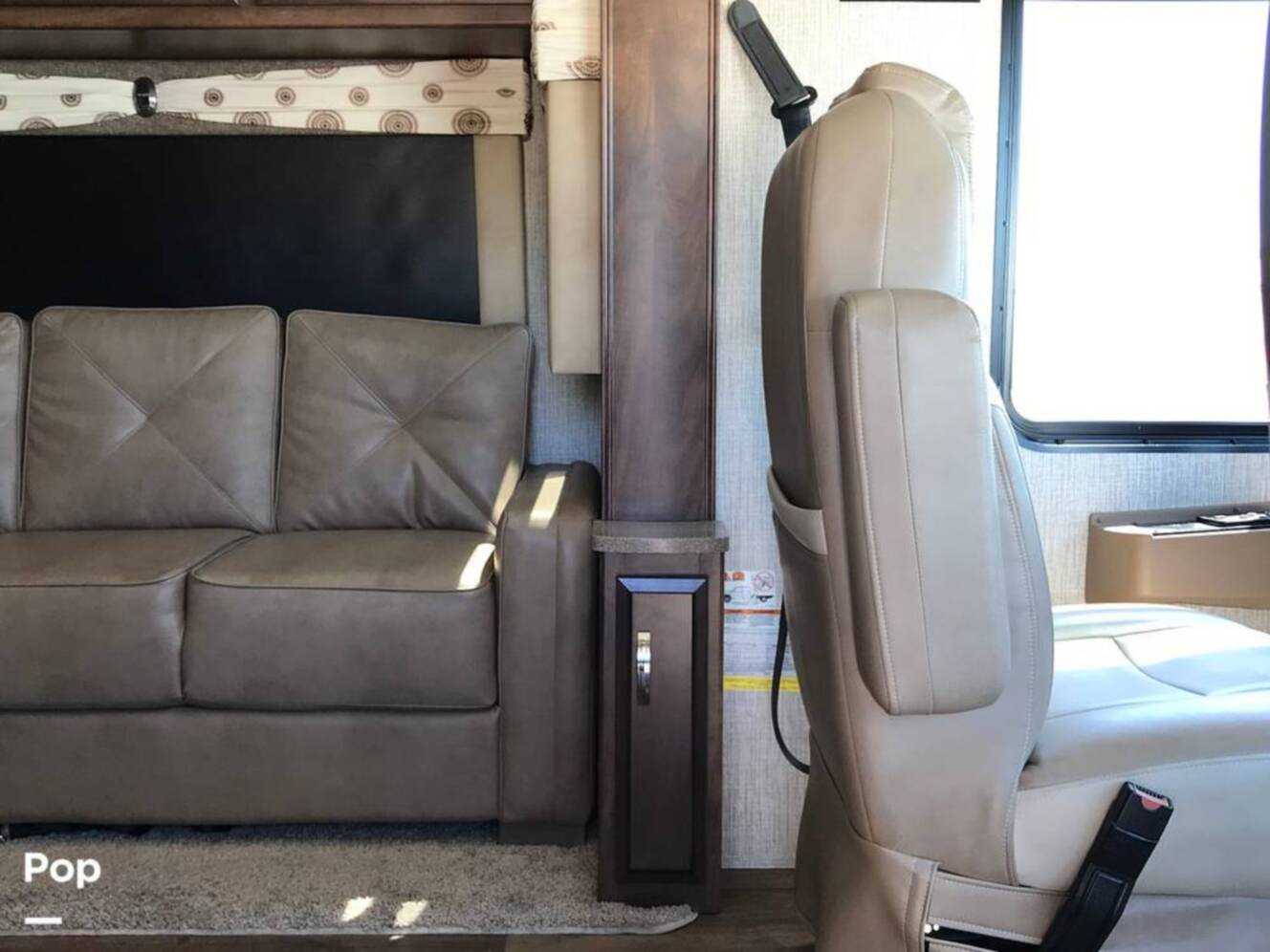 A photo of this 2021 Newmar Bay Star 3626