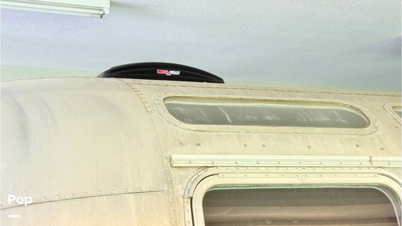 A photo of this 1973 Airstream Sovereign 31