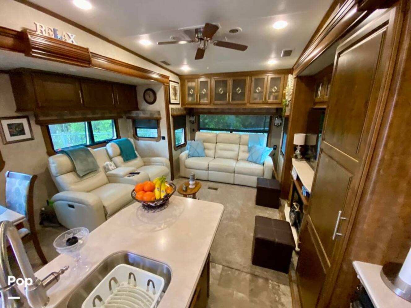 A photo of this 2015 Crossroads Carriage 40RL