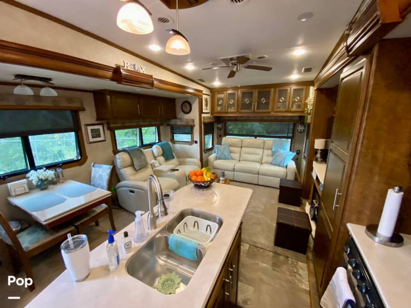 A photo of this 2015 Crossroads Carriage 40RL