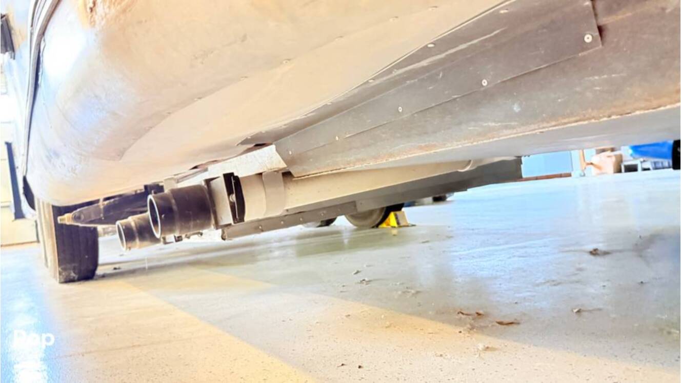 A photo of this 1973 Airstream Sovereign 31
