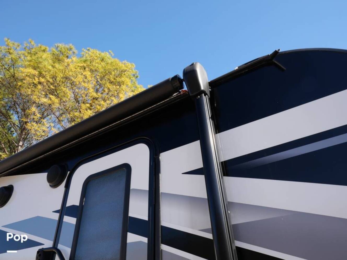 A photo of this 2022 Grand Design Imagine 3250BH
