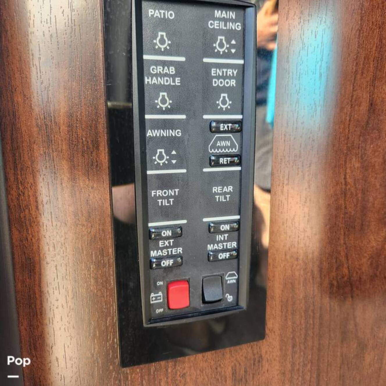A photo of this 2018 Airstream Classic 30RB - Twin