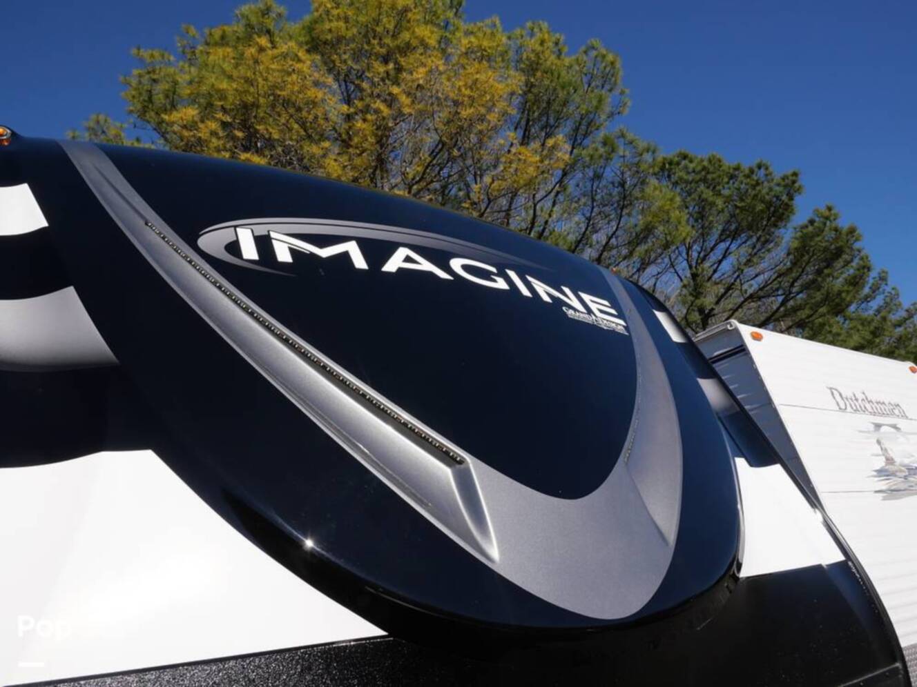 A photo of this 2022 Grand Design Imagine 3250BH