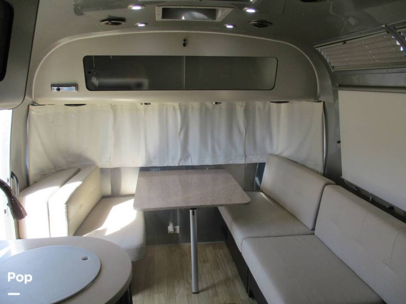 A photo of this 2018 Airstream Airstream International Signature 27FB