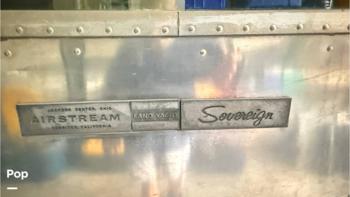 A photo of this 1973 Airstream Sovereign 31