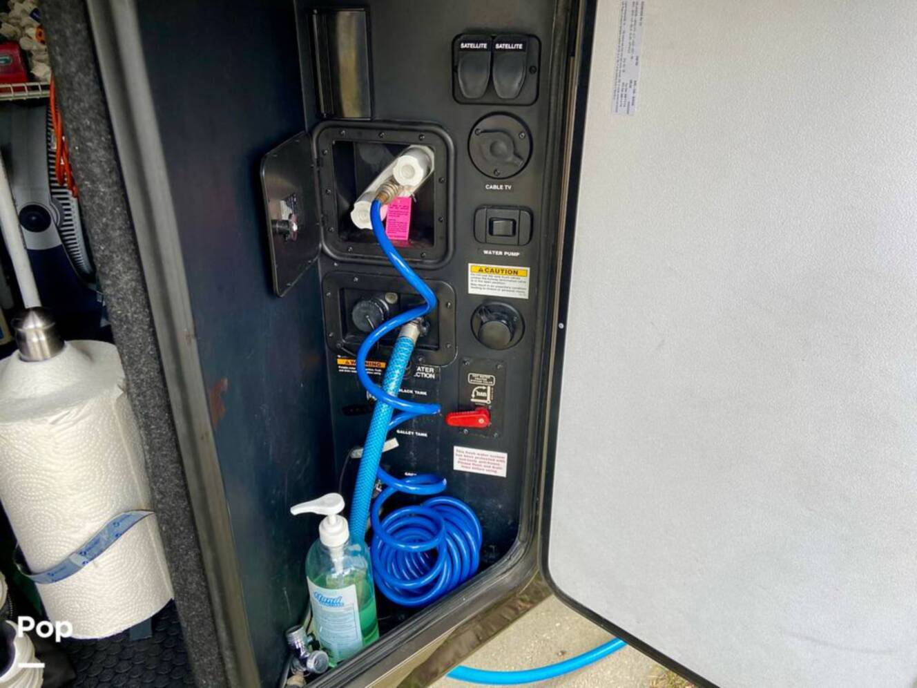 A photo of this 2015 Crossroads Carriage 40RL