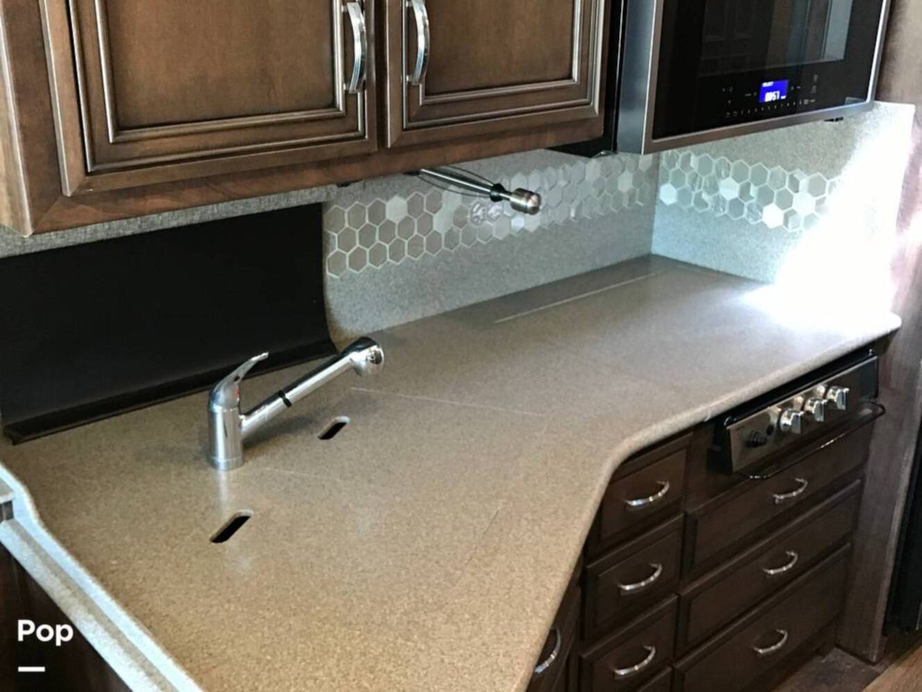 A photo of this 2021 Newmar Bay Star 3626