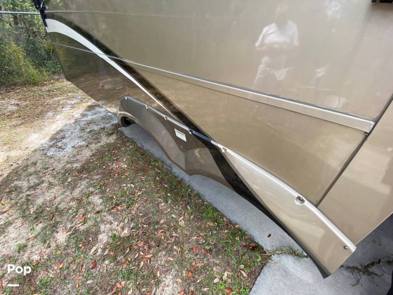 A photo of this 2015 Crossroads Carriage 40RL