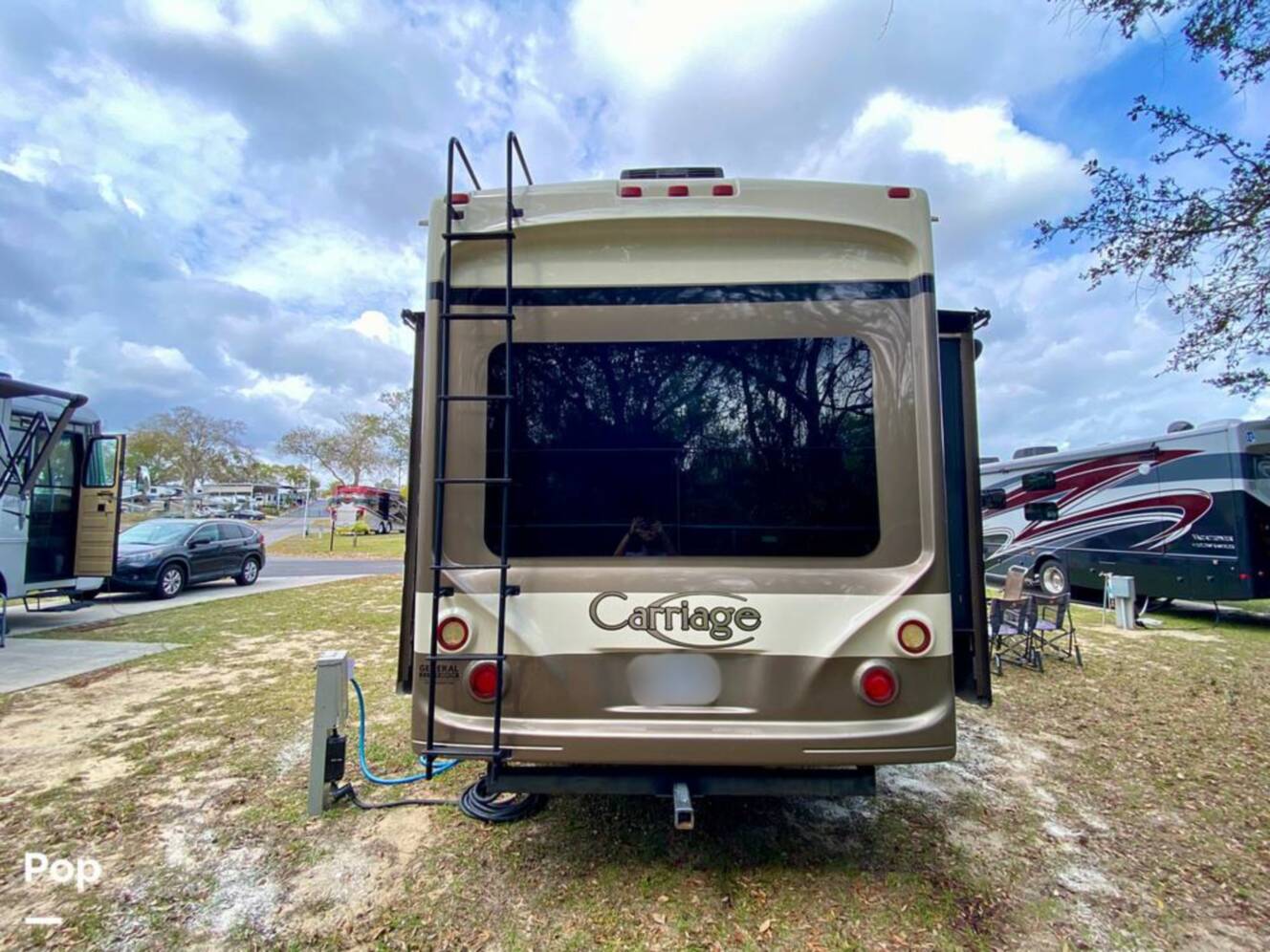 A photo of this 2015 Crossroads Carriage 40RL