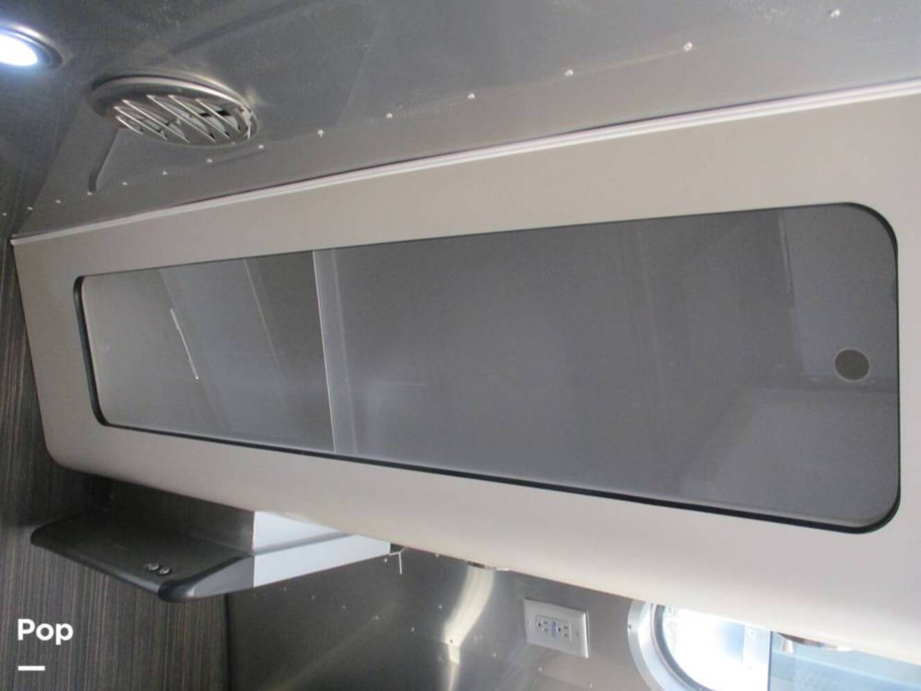 A photo of this 2018 Airstream Airstream International Signature 27FB