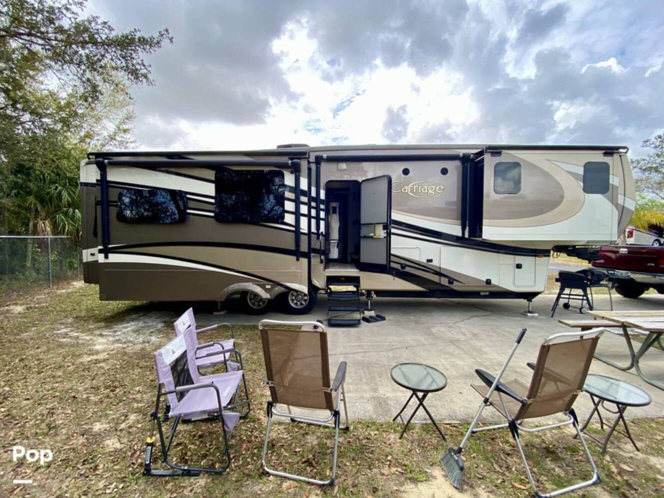 A photo of this 2015 Crossroads Carriage 40RL