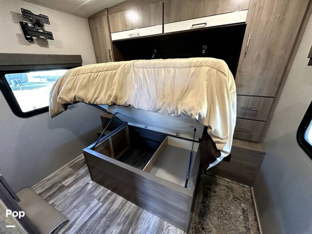 A photo of this 2022 Grand Design Imagine 2970RL