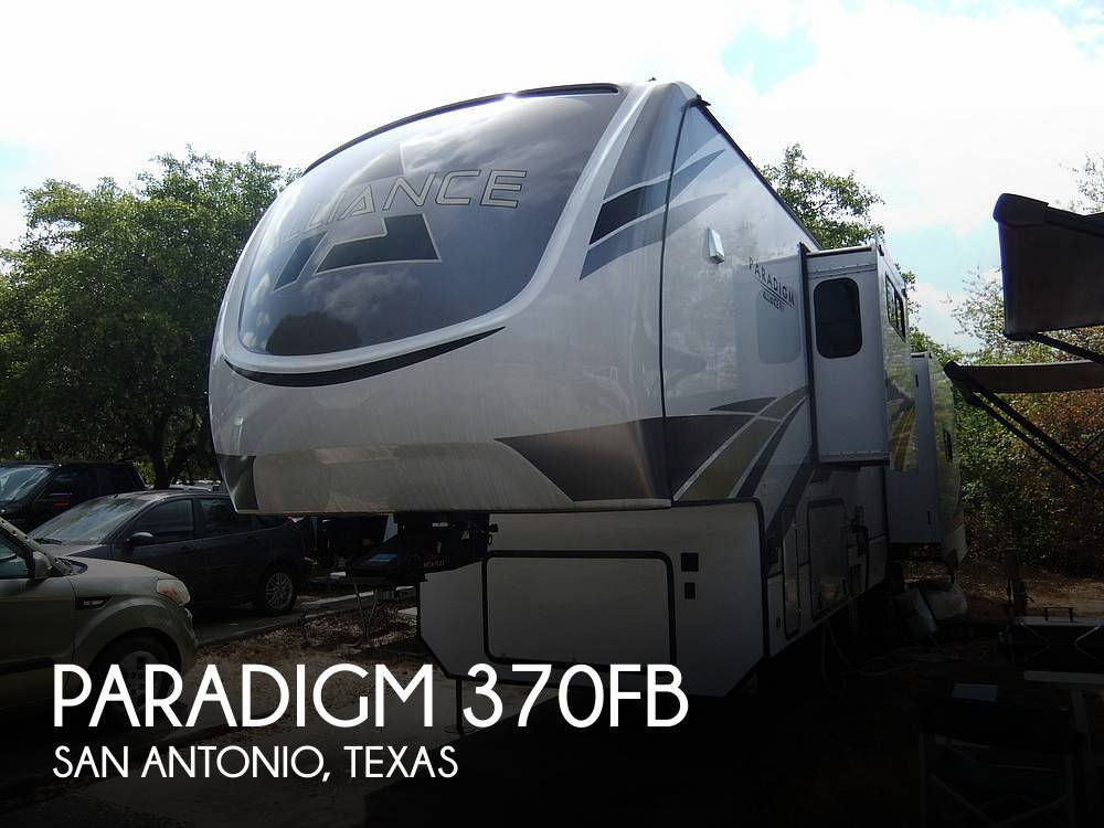 2022 Alliance Rv Paradigm 370FB RV